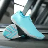 Chaussures confortables camarades secs rapides de surface de surface pantoufles plates plats doux aqua chaussures mans chaussures de natation mâle chaussures de plage mâle