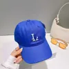 Berretto da baseball unisex di design con lettere, etichetta piccola, berretto morbido, per coppie, cappello da baseball ricamato con lettere per quattro stagioni