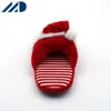 HBP icke-varumärken jul Santa Winter Slipers mjuk plysch inomhus för kvinnor män hem toffel skor med lätt vikt