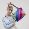 Bolsos de hombro elegantes Bolsos de diseñador para mujer Bolso Color Contraste Costura Tote Diseñador Bolso Cadena Cruzado Arco Iris Hombro de mano Shiling 240311