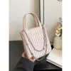 Barato por atacado liberação limitada 50% desconto bolsa esta bolsa pequena popular para mulheres verão versátil corrente crossbody moda bolsas de couro genuíno