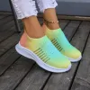 Skor hög kvalitet plus storlek kvinnor skor 2024 komfort andas avslappnade sneakers kvinnor mode fluorescerande färg plattskor för kvinnor