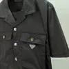 Camisa de diseñador para hombre talla estadounidense camisa holgada de un solo pecho diseño de costura de bolsillo de alta calidad camisa cargo informal de alta gama