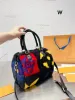 Luxo novos designers sacos de inverno das mulheres bolsas de lã de cordeiro mensageiro crossbodies de alta qualidade bolsas femininas cor crossbody sacos travesseiro saco de compras