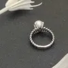 Dy Twisted Vintage Pep Pearl Ring 고품질 남자 S925 실버 링 패션 디자이너 여성 링 006
