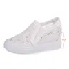 Casual Shoes White Women's Mesh Loafers Flat Plattformar Kvinnliga kilar Damer Höjd ökar Skodon Sneakers Andningsbara svart