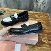 Mocasines Penny Zapatos Diseñador Mujer Vestido Cuero cepillado Tela a cuadros Mocasines de gamuza Moda Efecto vintage Alta calidad Ocio al aire libre Mocasines con brillo