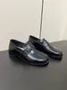 Moda Donna Tabi Scarpe mocassino designer Maisons Uomo Abito con plateau pelle di vitello di lusso Vera pelle di alta qualità Mocassino Margiela MM6 con punta quadrata Taglia 35-45