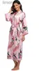 Indumenti da notte da donna Vendita calda Nero Estate Raso Kimono Accappatoio Donna Sposa Damigella d'onore Abito da sposa Abito Abito Fiore sexy Lungo Indumenti da notte M-3XLC24319