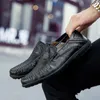 BTMOTTZ Summer Men Casual Shoes Casual Brand Luxury Brand autentico Mano di moca