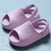 HBP Nicht-Brand-Großhandel Designer Eva Girls Boys Sommer-Folien Sandalen für Kleinkinder benutzerdefinierte Badezimmer Kinder Beach Pantoffeln mit Riemen