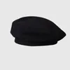 Berets 1PC Wiosna i lato ośmiokątna kapelusz dla kobiet vintage bawełniana czapka malarz stałych kolorów akcesoria odzieżowe