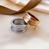 Широкая и узкая версия V-золото с бриллиантовым кольцом посередине, модное и роскошное персонализированное кольцо с коробкой.