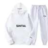 Designer ESS Survêtement Causal Hommes Femmes Costumes 28 Couleurs Sweatsuits Sport Jogger Printemps Automne Pollover Sweats À Capuche Pantalons Sportwear