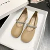 Sıradan Ayakkabı Kadın Spor Ayakkabıları Yaz 2024 Beyaz Kadın-Shoes Güller Temel Pu Kare Toe Sığ Düz Slip-On Solid Mary Janes