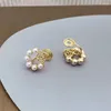 Boucles d'oreilles camélia fleur blanc perle oreille pince femmes métal creux goujons pendentif fête romantique bijoux année accessoires cadeaux