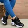 Zapatos informales para mujer, zapatillas de deporte con cordones para primavera y otoño, plataforma de cuña, moda para actividades al aire libre, cojín de aire para correr, 2024