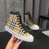 Designer plimsolls män sneakers casual skor vit svart läder lyx sammet mocka kvinnor espadrilles tränare mens kvinnor lägenheter snörning