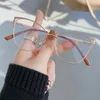 サングラスキャットアイブルーライトブロッキング眼鏡女性デザイナースクエア光学スペクタクルコンピュータグラス保護