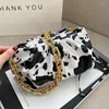 Totes Moda Exquisita Compras Bolsos cruzados para mujeres PU Cadenas de cuero Bolso de hombro Bolsos con estampado de vaca y bolsos Damas Hobos