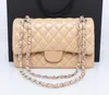 2024 spalla designer classica lembo a quadri cf caviar handbag in pelle oro in pelle doppia lettera con fibbia solida a strisce quadrate a strisce messenger sacchetto