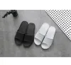 Flats 2023 New flipflops summer slippers for girls to wear couples slippers nonslip beach shoes summer YX96