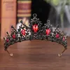 Tiaras Vintage Blak Wedding Crown Baroque Rhinestone Crystal Crown Queen Tiara Prom Birthday Prezentacja Bridal Hair Akcesoria Biżuteria Y240319