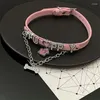 Choker luksusowe kryształowe litery rhinestone puppy kołnierz seksowny kość wisiorek chocker naszyjnik cosplay biżuteria