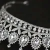 Tiara's Strass Kristallen Kroon Zilver Kleur Tiara Bruiloft Kroon Hoofdband Bruidshaaraccessoires Feest Prinses Kroon Bruidskroon Y240319