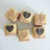 Cadeau cadeau 10 pcs / lot romantique amour coeur papier kraft boîte de bonbons mariage avec sacs d'emballage en toile de jute fête carrée pour invité