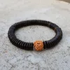 Strand rudraksha casca de coco pulseira de estiramento de madeira unissex saúde sorte jóias tibetanas para homens mulheres itens de presente yoga meditação