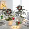 Decoratieve Bloemen 1Pc Kerst Mini Krans Kunstmatige Rode Bes Dennenappel Kerstboom Opknoping Oranment Garland Jaar Party Thuis Deur