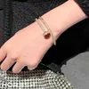 Pulsera original 1to1 Cartres Anillo estrellado chapado en oro de alta gama con pulsera con apertura de clavos único y versátil ligero lujoso se puede apilar usado LXIA