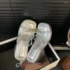 Sandały Silver kliny Kapcieczki Platforma Kobiety wysokie obcasy Summer Ladies 2024 Grey Belt Cross Buty zewnętrzne Zapatillas Mujer