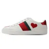 Designer Brand Classic Styling Ace Casual Bee Low Scarpe da donna da uomo Tigre di alta qualità ricamato Nero Bianco Strisce verdi Scarpe da ginnastica da tennis da passeggio DHgate