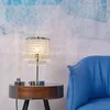 Bordslampor LED Iron Crystal Bedside Lamp för vardagsrum LOFT Personligt kontorsförband heminredning Dekorativ Luminary WF108