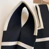 Boodschappentassen Dames gebreide handtas Mini Stripe Tote Bag Japanse knoop Pols Casual handgemaakte herbruikbare portemonnees