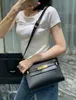 Real Leather Manhattan Shoulder Bag Fashion Designer Brand Luxury Handbag Women's Messenger Bag Black Wallet Premium Metal Satchel Ladies Totes High Quality 2646