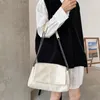 Umhängetaschen PU Leder Mode Slings Bag große Kapazität Frauen stilvolle Satchel Verstellbare Gurt Pendelkette Messenger