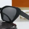 Designers för kvinnor Personlighet Designer Solglasögon Designer Solglasögon för män mode överdimensionerade personlighetstrålningsbeständiga tillbehör glasögon 3770