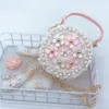 Borsa a tracolla con fiori per ragazza per bambini Borsa con perle dolci Borsa a tracolla circolare 3D moda principessa carina Borsa per bambini 240306