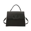 Butik design handväska grossist detaljhandel kvinnor 2024 ny enkel väska mode handväska axel små väskor