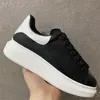 Scarpe casual Scarpe firmate di lusso Scarpe da uomo Sneakers da donna Suola con plateau con lacci Espadrillas nere bianche Scarpe da ginnastica in vera pelle scamosciata di velluto