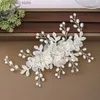 Diademi Matrimonio fiore bianco Forcine Copricapo Pettini per capelli per la sposa Strass Donne Forcine Diademi nuziali Pettini per capelli Y240319