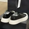 Cuir Femmes Baskets Designer Baskets Plateforme Chaussures Casual Mode Slip-On Classique Noir Blanc Chaussure Avec Boîte 543