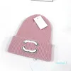 10 colori di marca cappelli a doppia lettera cappelli moda uomo e donna berretto autunno / inverno cappello termico lavorato a maglia sci marca cofano plaid teschio cappello di lusso