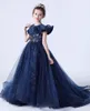 Bellezza Blu navy Tulle/Pizzo Gioiello Applique Perline Treno Abito da ragazza di fiori Abiti da spettacolo per ragazze Abiti da festa/compleanno Gonna da ragazza Personalizzata SZ 2-12 D319023