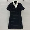 Eleganta kvinnliga klänningar kort ärm Lapel Neck Dress Luxury Designer Charming Dress