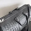 Senaste 10a intrecciato duffle påse lyxdesigner äkta läder axelväska borttagbar dragkedja med en pocket crossbody väska rese avslappnad sport handväska toppkvalitet