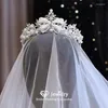 Hårklipp brudkrona kvinnor tillbehör bröllop hårkläder engagemang ornament handgjorda imitation pärla lysande tiaras fo50